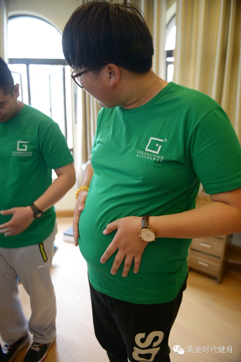 嗨，我们是黄金时代减肥争霸赛选手，我们今天正式“出道”啦~